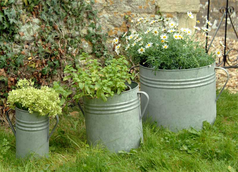 Pflanzkübel Metall verzinkt The Garden Shop