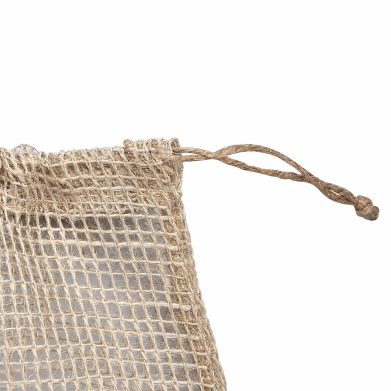 Erntesäcke zum Lagern von Kartoffeln und Äpfeln