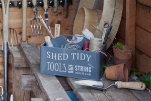 Shed Tidy für Gartenutensilien von Burgon & Ball